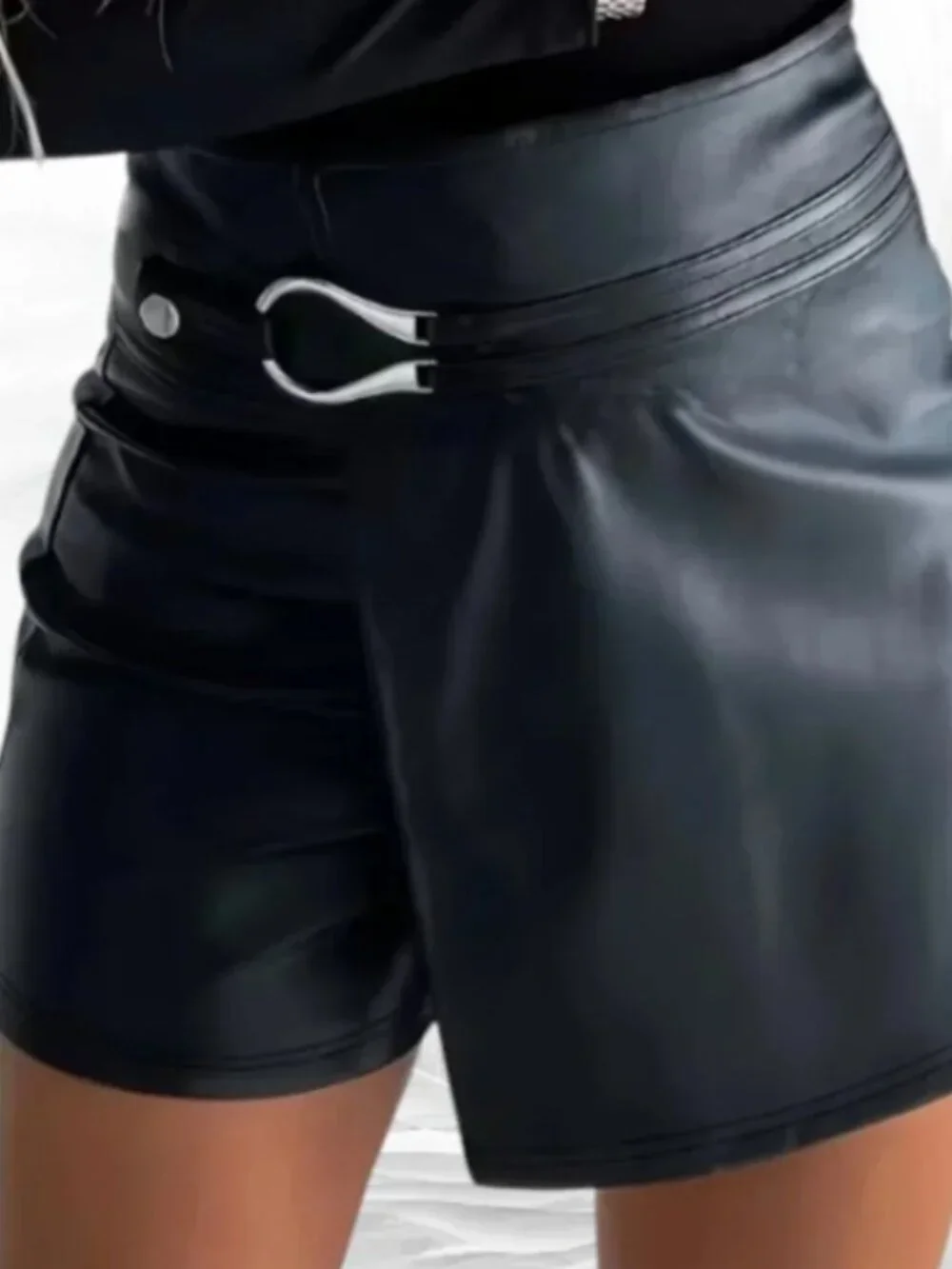 Black Faux Leather High Waist Wrap Skort Skirt Shorts D-Ring Buckle Size L